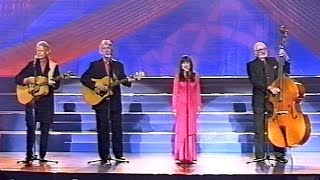 The Seekers  I Am Australian Live 2000  HQ Audio [upl. by Anidnamra392]