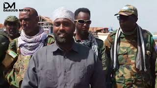 DAAWO Jubaland Oo Saraakiil amp Askar ku daabuleysa Buurgaabo amp Shacabka oo deeq raashiin [upl. by Pierre]