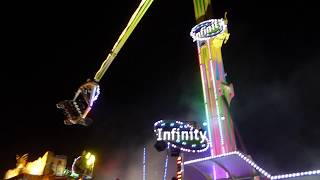 Infinity Delaporte  Foire aux manèges Lille 2017 [upl. by Nnaeirual]