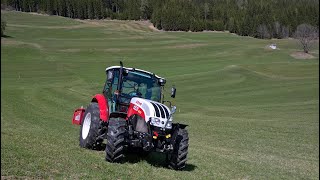 Steyr 4075 Kompakt Agricultural Tractor [upl. by Nolyd196]