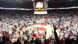 Michael Qualls Dunk at Buzzer as Arkansas beats Kentucky  2014 [upl. by Devina]