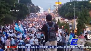 Multitudinaria marcha de Antorchas en Tegucigalpa contra el Gobierno de la presidente Xiomara Castro [upl. by Annabal]