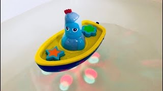 IGGLE PIGGLE’S LIGHTSHOW BathTime Boat Water Toy Opening [upl. by Yniatirb]