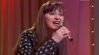 Basia  Baby youre mine live  French tv Le Monde Est A Vous 1990 [upl. by Ahsiral]