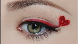 Profi Ausbildung zur Visagisten  an der MAF  Glitter Heart Eyeliner [upl. by Nairbal483]