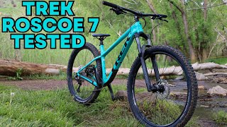 Best Beginner Mountain Bike For Any Rider  Trek Roscoe 7 [upl. by Brant]