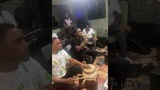 Séance de répétition Wally Seck et le groupe RaamDaan Regardez [upl. by Hanima630]