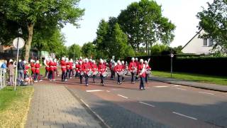 Showkorps Juliana Koninginnedag 2011 Theme from JAG [upl. by Garrot]