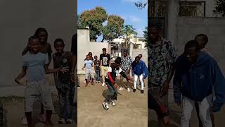 MRKepisso  vavasati 🇲🇿🔥 mozambique marrabenta dance 2024 [upl. by Nnylirej383]