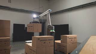 PE20 palletiser from Robotiq and Universal Robots [upl. by Britton]