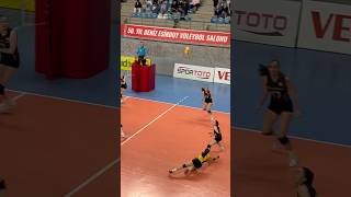 Eczacıbaşı  Vakıfbank  Genç Kızlar Voleybol volleyball volleyballworld [upl. by Kamila]