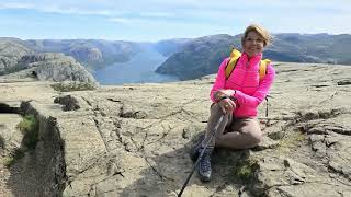 Roadtrip Scandinavië Deel 3 Afzien op weg naar Preikestolen [upl. by Ardekahs]