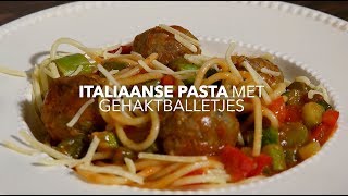 Italiaanse pasta met gehaktballetjes [upl. by Ahsaei]