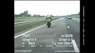 Videosurveillance Motorrijder met 220kmu over de A4 [upl. by Noryk589]