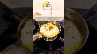 Street style egg poach whit slice shorts ytshort trending ytvideo viralvideo findingfood786 [upl. by Hallam941]