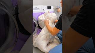 Quick guide to washing a duvet in the machine ✨🧼 shorts machine asmr washing viralchannel fyp [upl. by Siloam120]