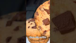 Choco chip cookies 🍪 cookiedough instafood chocolatelovers chocolatechipscookies recipedessert [upl. by Nemaj]