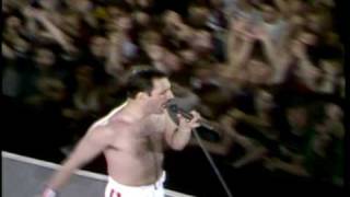 Queen  We Are The Champions HQ Live At Wembley 86 [upl. by Prakash191]