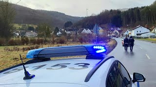 Zwei Polizisten in RheinlandPfalz erschossen  AFP [upl. by Rutherfurd]