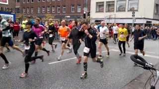 6 Stadtwerke Lübeck Marathon Start Marathon [upl. by Enelia]