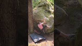 Derby Girl Low  V3  West Forest  Sutton Pass Bouldering [upl. by Gio]