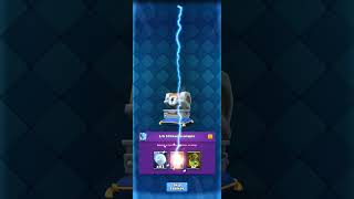 Not lite lighting chest clashroyale [upl. by Dorinda]