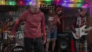 Mighty Hero Rockers Musicon Mikrobryggeri Dansk Rock Cover ACDC Metallica GunsNRoses [upl. by Nana]