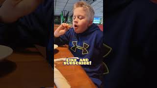 Applebees chicken tender review [upl. by Lovato]