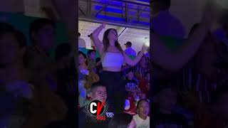 shorts Captan a Adriana Olivarez bailando en un estadio [upl. by Annil252]