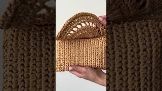 Learn how to crochet trendy summer bag beginnerfriendly crochet [upl. by Htaras448]