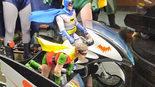 McFarlane bat cycle with custom batman and Robin [upl. by Dammahom800]