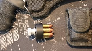 Using Speed Loaders on a Revolver [upl. by Adrien]