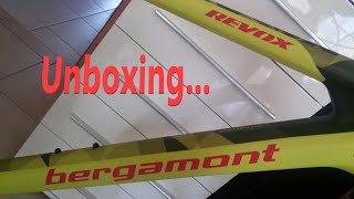 Fahrrad XXL Unboxing  Bergamont Revox Pro Carbon 29 2018 [upl. by Zebedee]