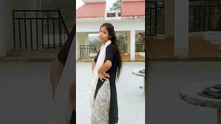 Sakhiya re sakhiya jawani kahe aai ruchiup2828 love ruchisonkarsong [upl. by Eralcyram514]