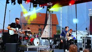 LOT  Warum Soll Sich Das Ändern  live  KURT Festival Reutlingen 2015 [upl. by Suirauqed]