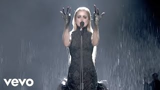 Paloma Faith  Only Love Can Hurt Like This Live at The BRIT Awards 2015 [upl. by Otrebor]