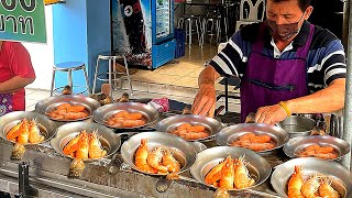 Noodle Lovers Master Chef Cooks The best Prawn amp Duck Noodles  Thai Street Foof [upl. by Noellyn]