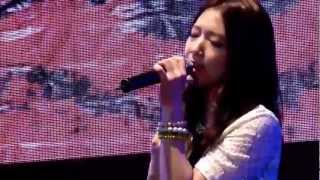 130316 Park Shin Hye sings a Filipino Song quotKailanquot [upl. by Amling]