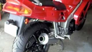 97 VFR 750 Shorty Exhaust  gutted stock can mod [upl. by Allemap441]