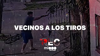 VECINOS A LOS TIROS  BRUTAL ASALTO A CICLISTA  REC [upl. by Anaujit]