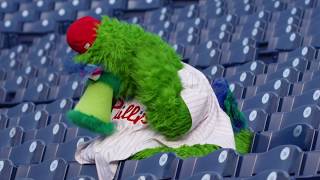 The Phillies Phanatic Working the GIANT Food Stores Deli Counter in the Offseason [upl. by Crespi]