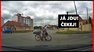 Uražené zrcátko vybržďování a rázná cyklistka  Mix 326 [upl. by Namia703]