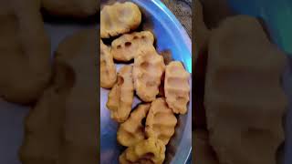 Besan or mave ki chakki 😋 recipe 😋😋🙏 music [upl. by Ahsienat]