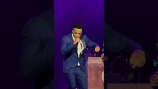 Jonathan McReynolds Cycles My Truth Tour Dallas [upl. by Enwahs]