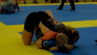 Martial Kings 3 Semi Final ABSOLUTO No Gi  Carolina Cicero Costha vs Ane Condor BJJ [upl. by Acenes]