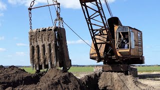 Pedershaab PM1A Dragline Digger  Over 70 years old and machine [upl. by Dunning]