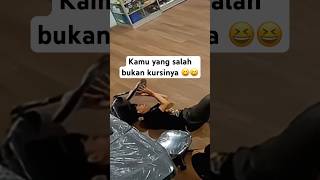 Kok bisa gitu ya 🤣 funny kerauhan comedy vidiopendeklucu ngakak lucu viralshorts [upl. by Haleeuqa560]