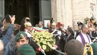 Funerali privati di Andreotti con gli ultimi Dc [upl. by Okiman691]