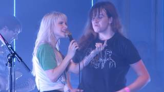 Paramore w Lauren Mayberry Chvrches  Elenor  Misery Business Live in Edinburgh Scotland [upl. by Perr]