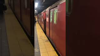 R33 Redbird resting at flushing main st [upl. by Yojenitsirk]